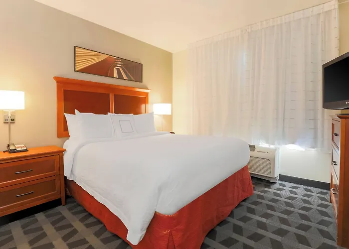 Hotel Towneplace By Marriott